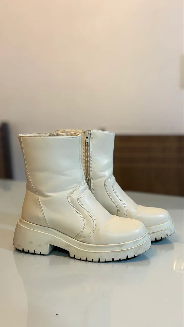 Bota Coturno Off White