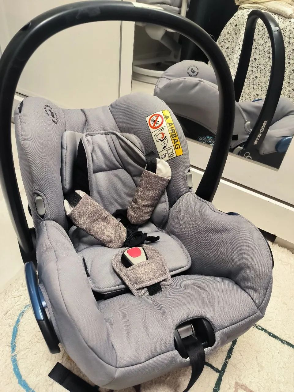 Carrinho + Bebê conforto com base Maxi Cosi - Foto 3