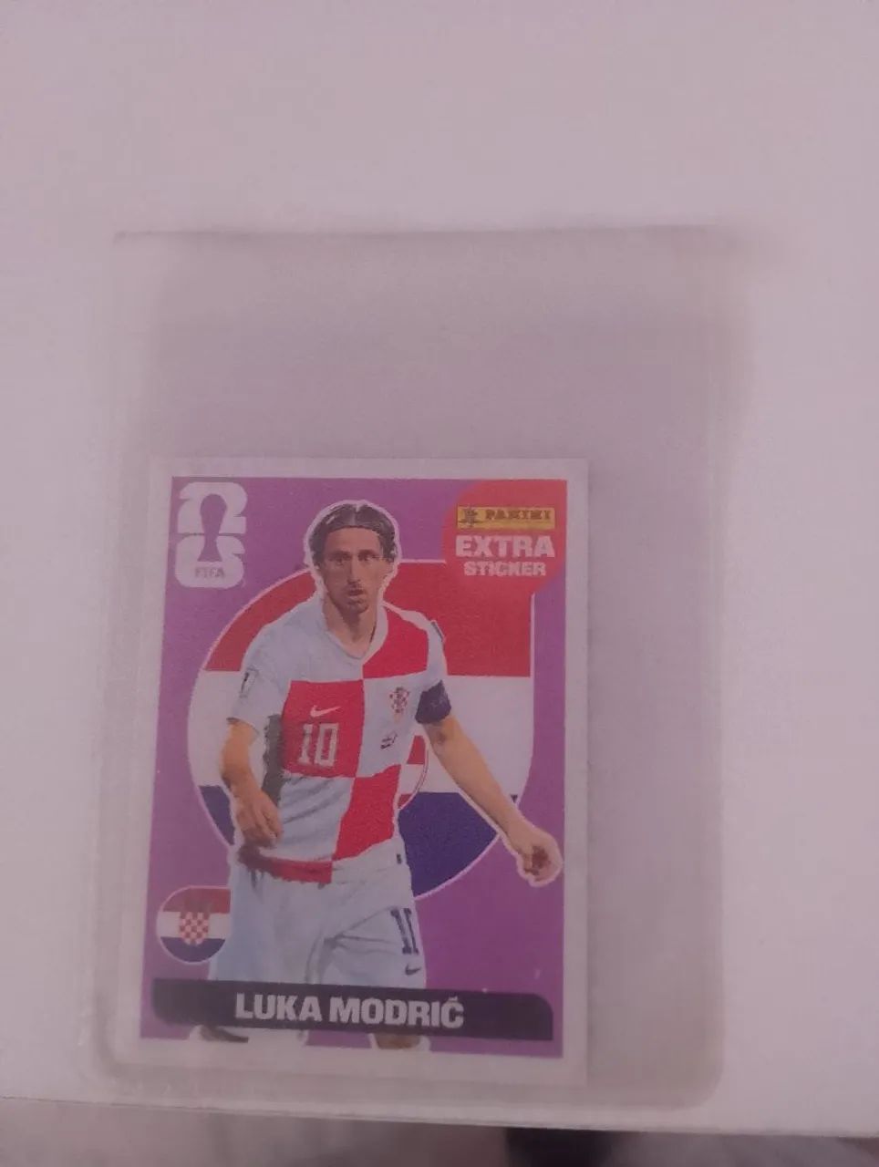 Luka modri? figurinha legend bordô 