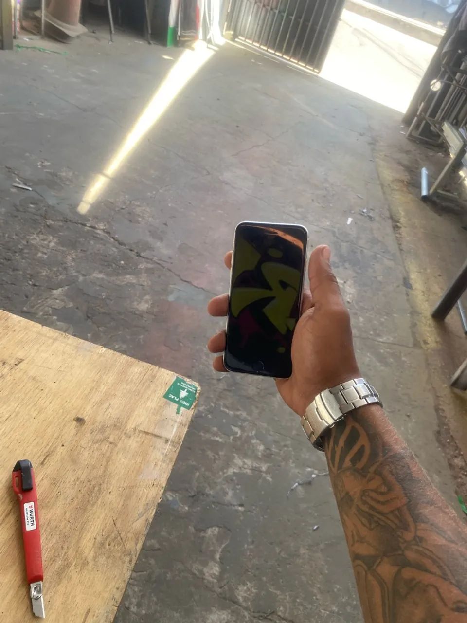Vendo IPhone SE - Foto 2