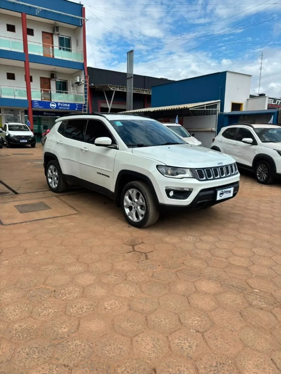 Jeep Compass COMPASS LONGITUDE 2.0 4x4 Dies. 16V Aut. 2021