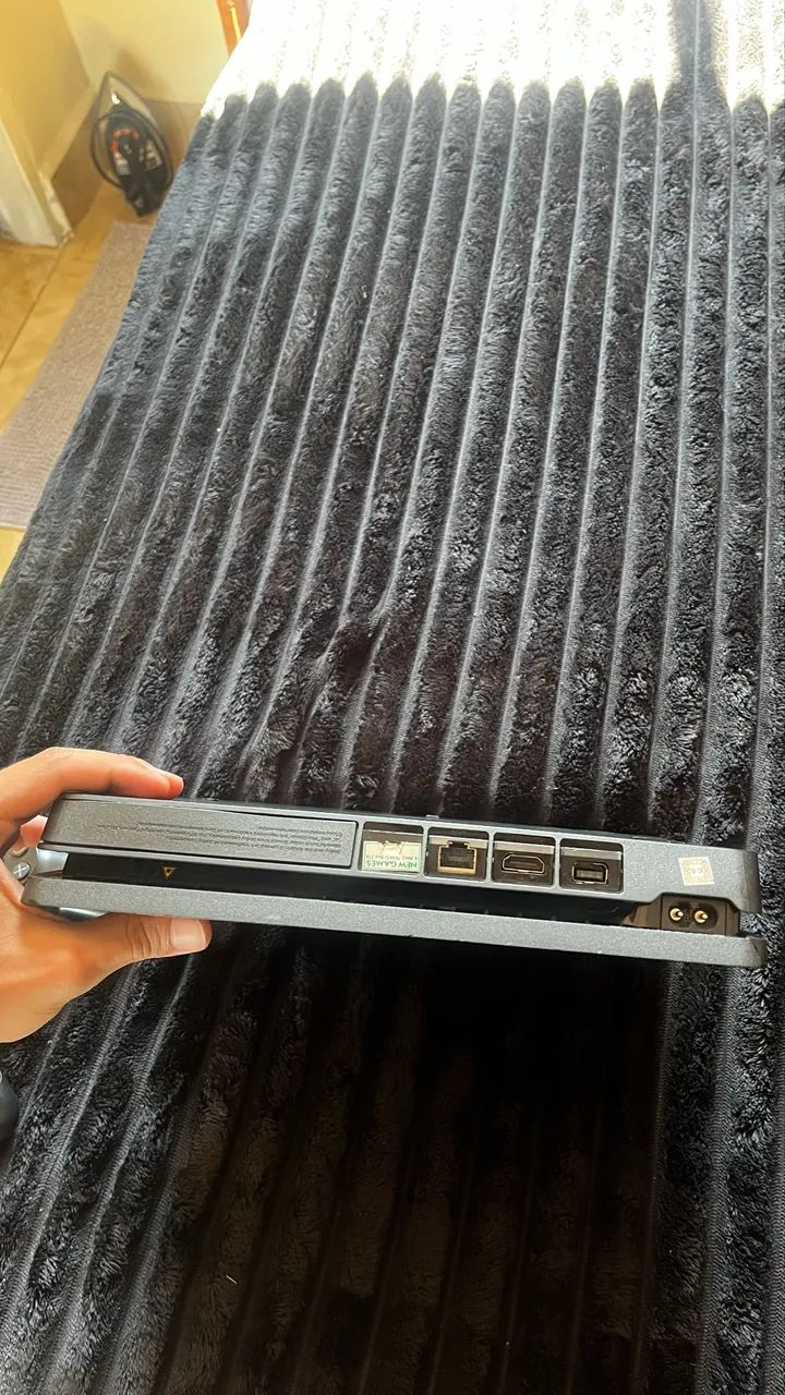 PlayStation 4 Slim - Foto 5