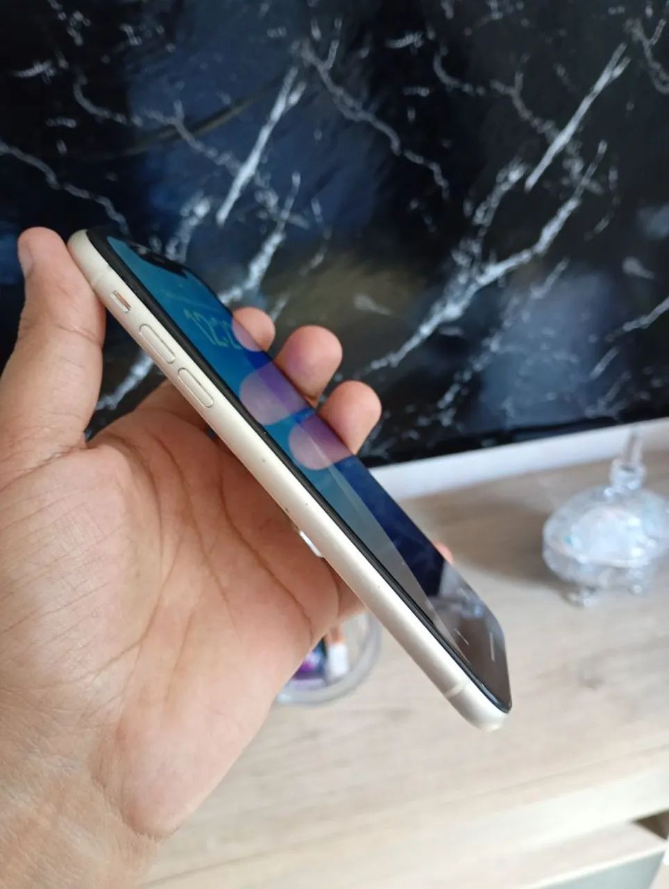 iPhone 11 64 gigas branco  - Foto 5