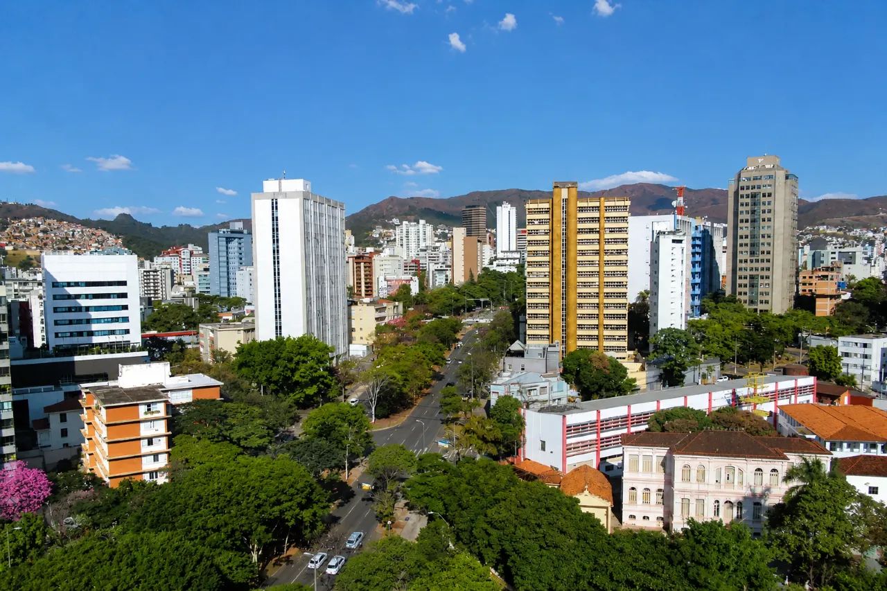 Andar comercial para alugar no bairro Cruzeiro em BH com vaga - Foto 4