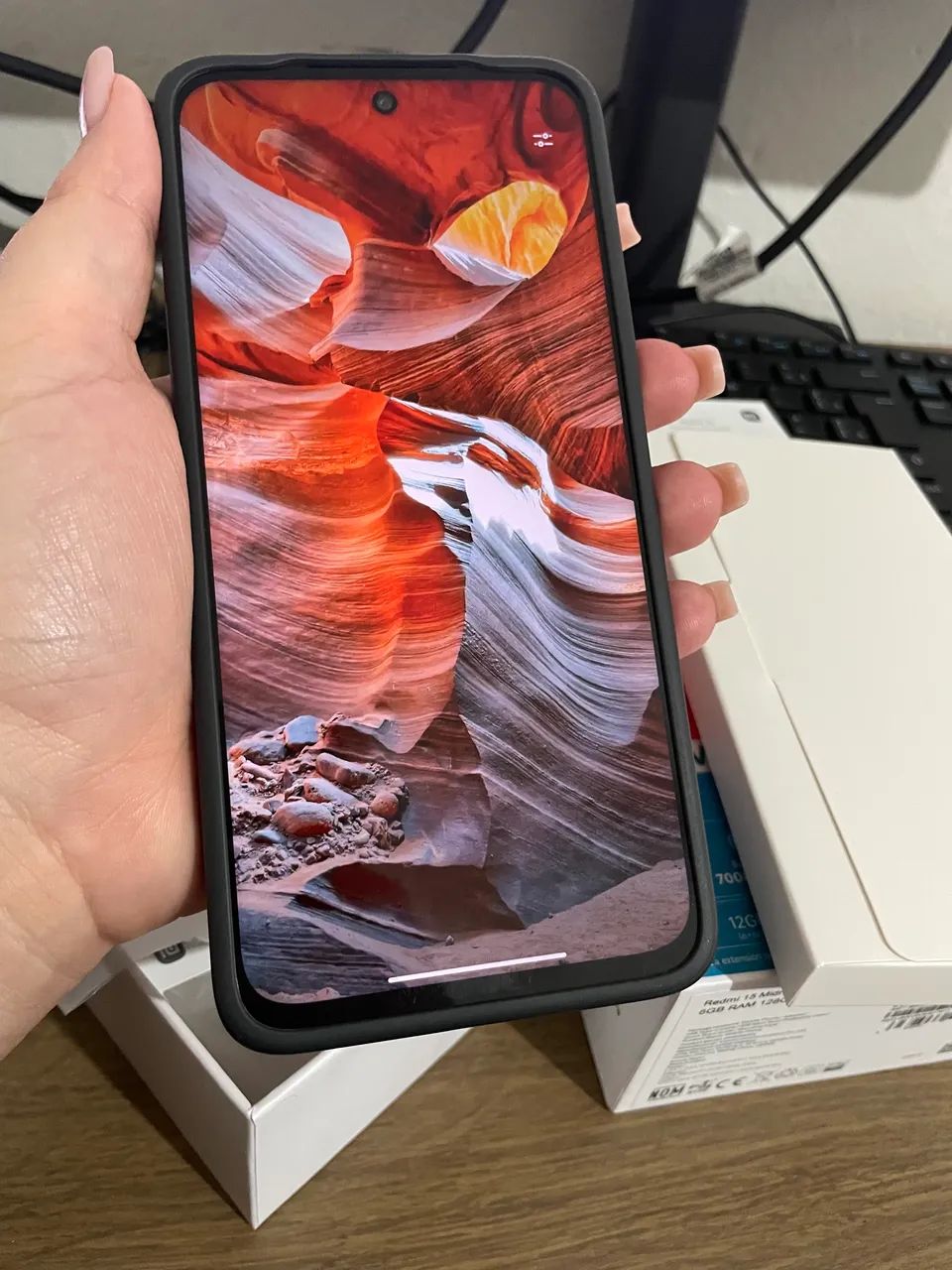 響　ソウメイ　レッド3箱 REDMI 15 128GB - Celulares e Smartphones - Alto da Boa Vista