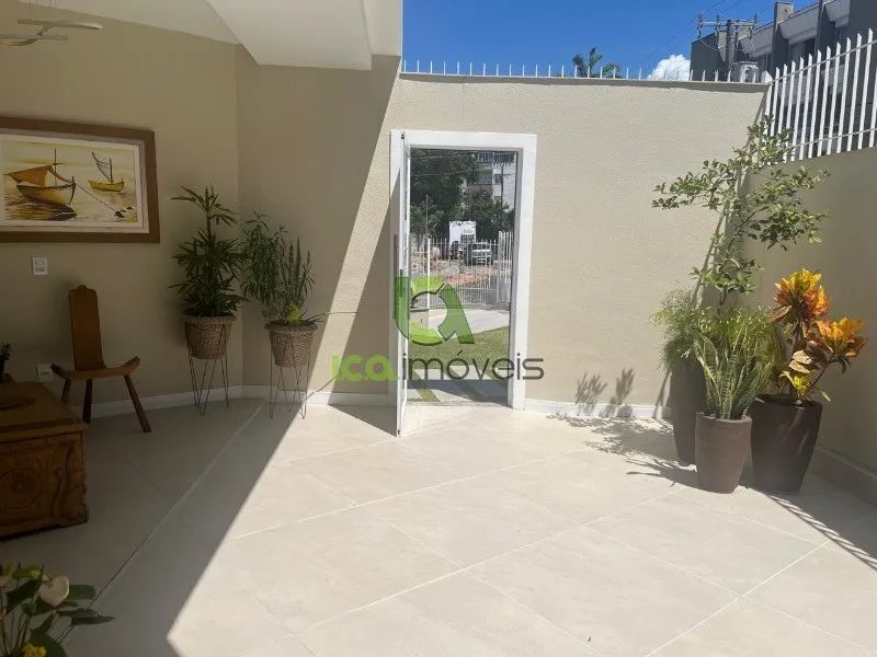 Residência de Luxo e Modernidade no Bom Abrigo, Florianópolis-SC: 3 Quartos, 1 Suíte, 2 Sa - Foto 4