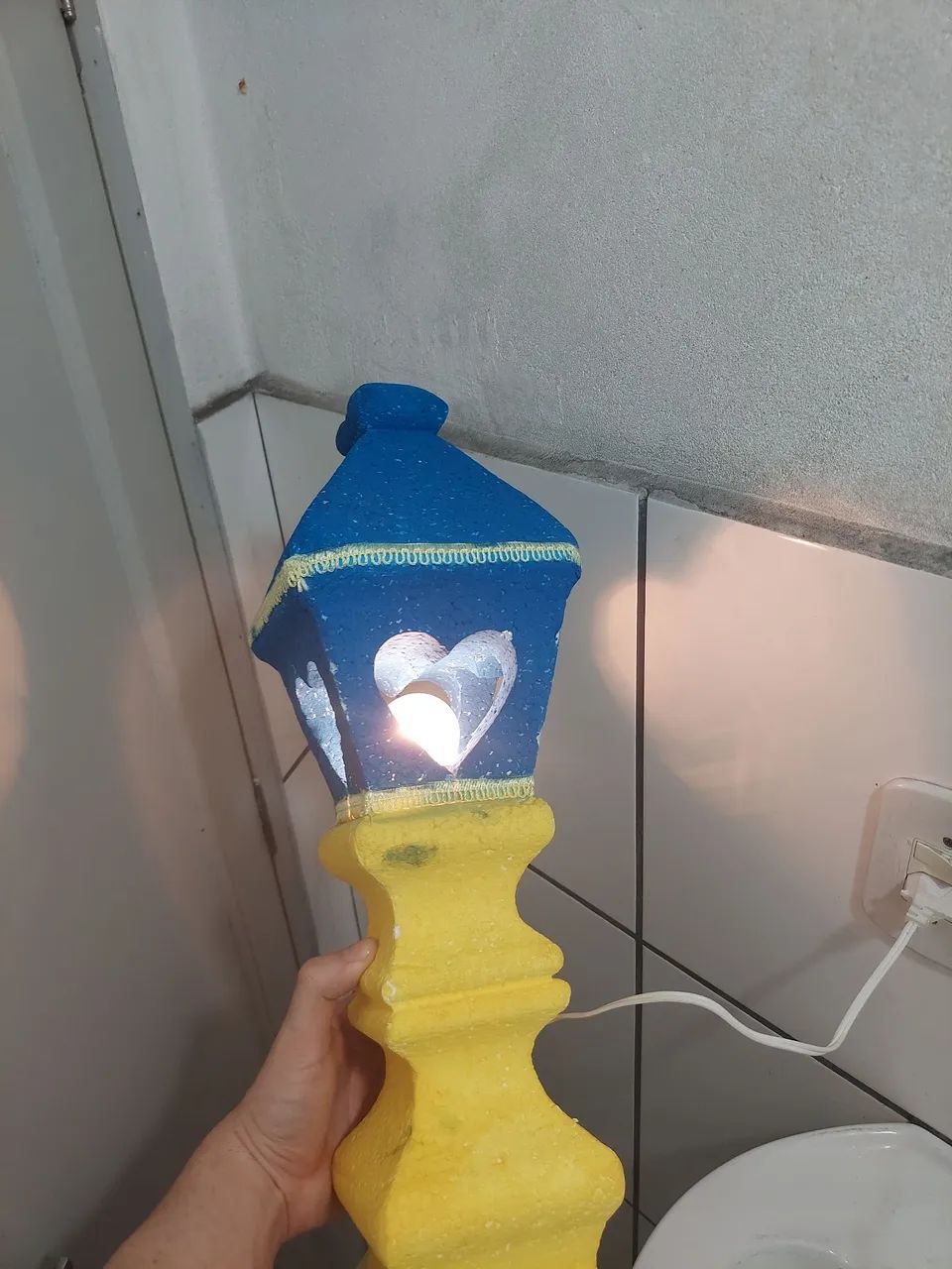 Luminária de isopor - Foto 2