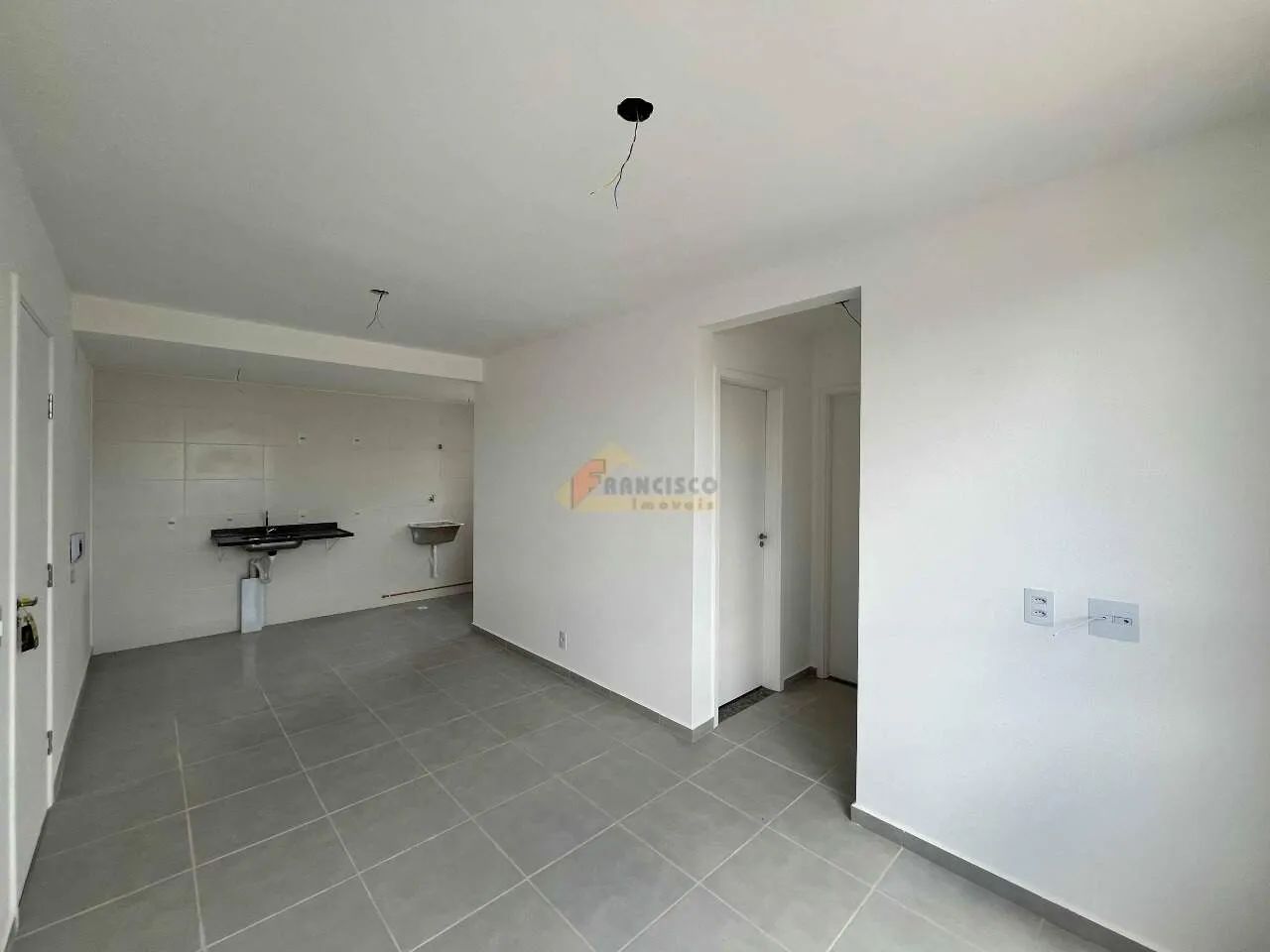 Apartamento para aluguel, 2 quartos, 1 vaga, Quintino - Divinópolis/MG