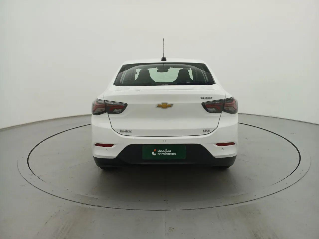 Chevrolet Onix Hatch LTZ 1.4 8V Flex Power Aut. 4P, foto 4 de 18