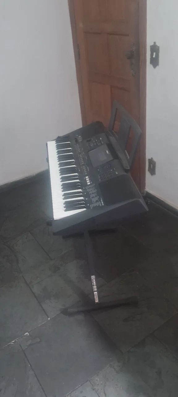 Teclado Yamaha PSR-E463