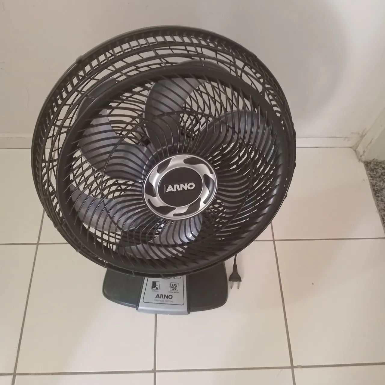Ventilador Arno Silencie force. 110V - Foto 4
