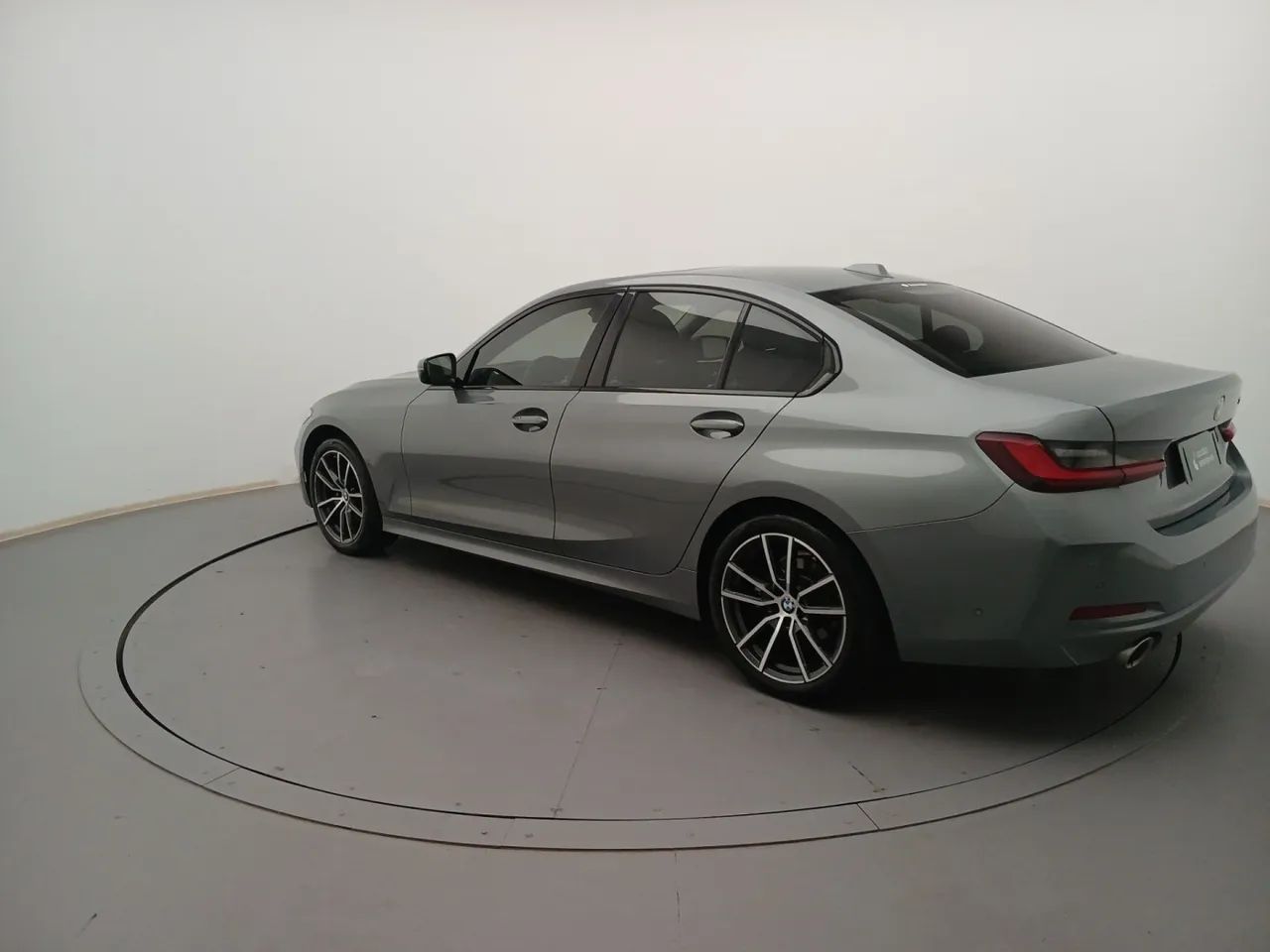 BMW 320I 320i 2023 - Foto 3