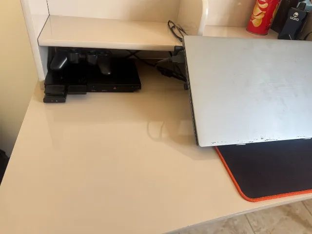 Mesa de Escritório/ Escrivaninha  - Foto 2