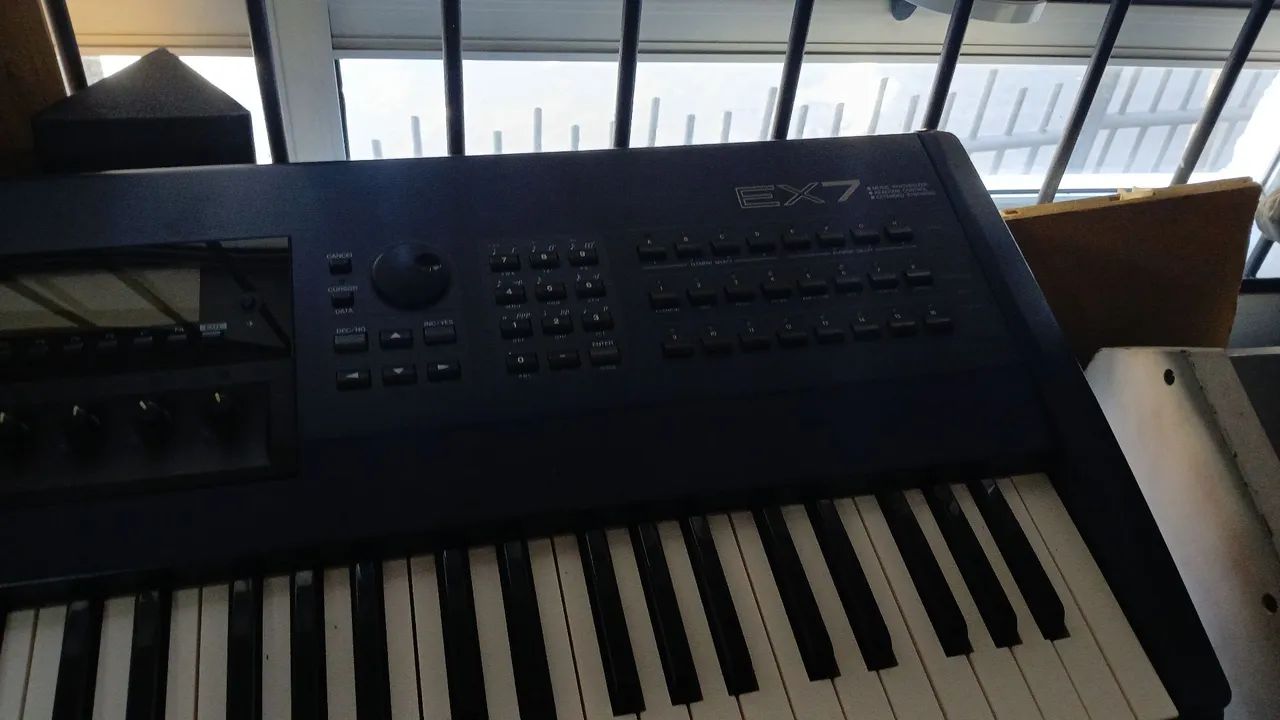 Teclado synth ex7 - Foto 2