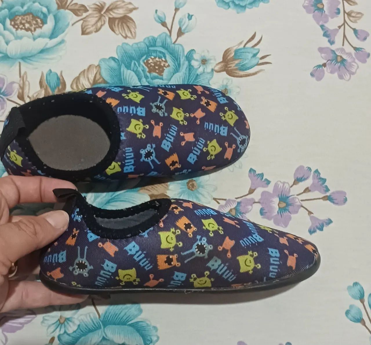 Sapatilha infantil menino  tamanho 27/28