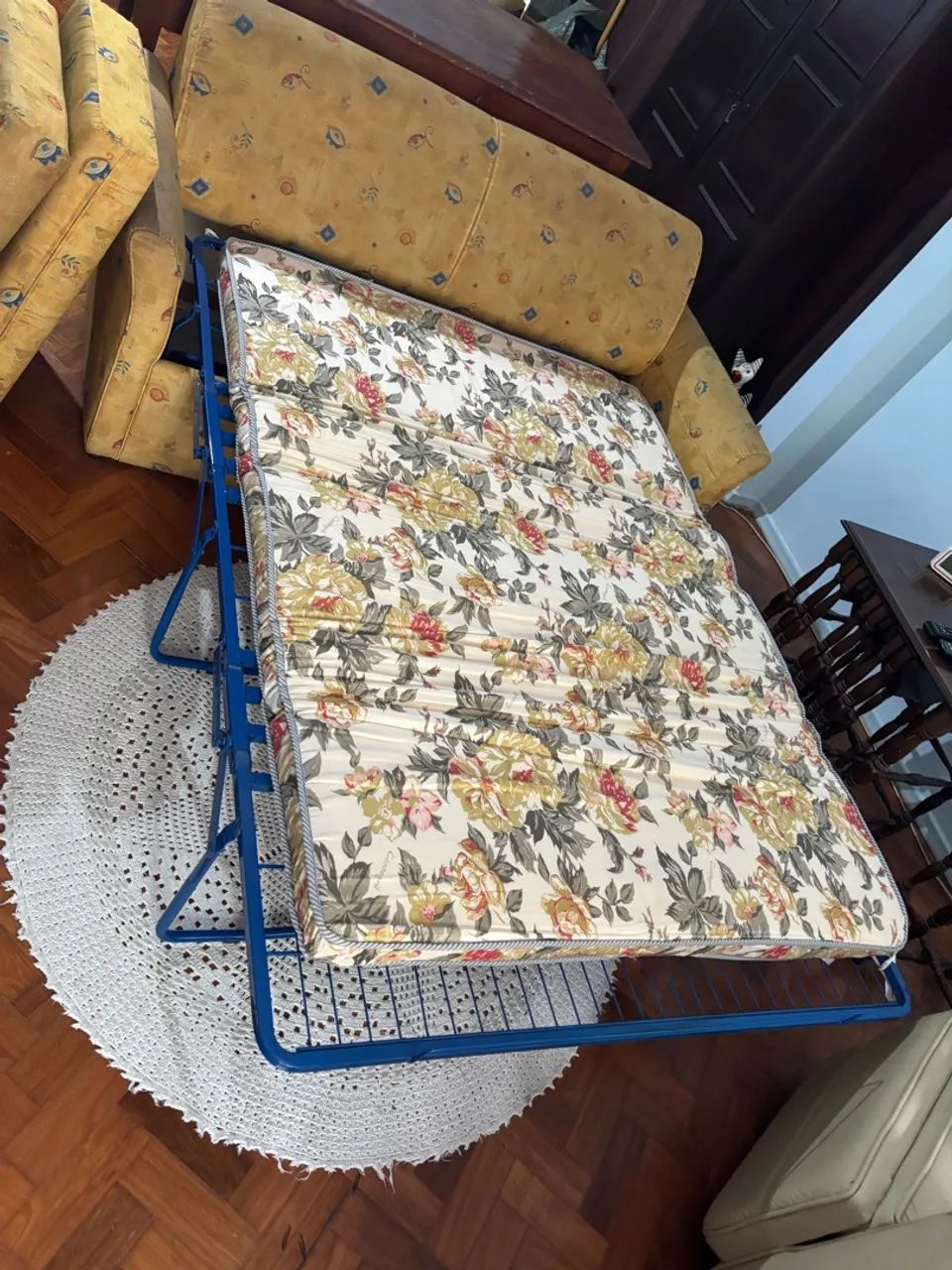 Sofá cama com a base de ferro - Foto 4