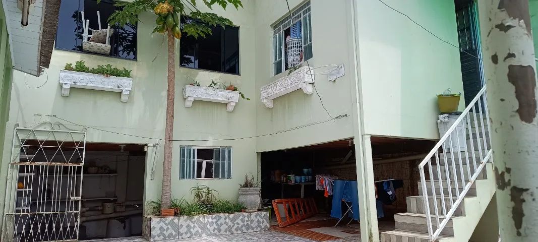 Propriedade contendo 2 casas 300m2 - Foto 3