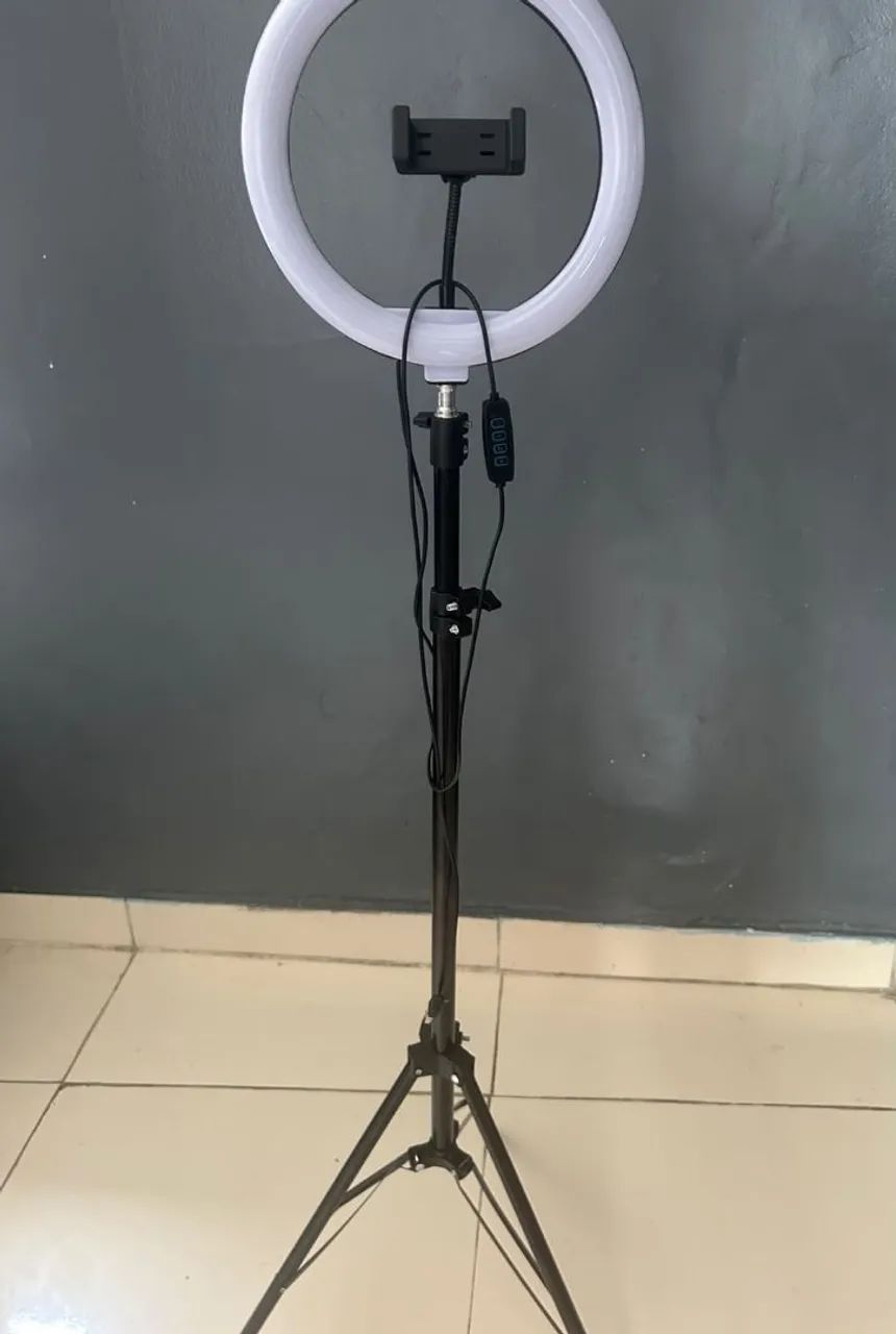 TRIPÉ COM RING LIGHT