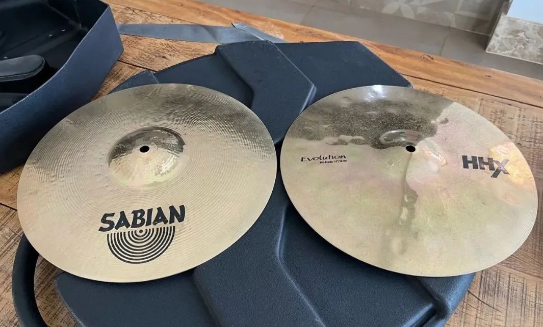 Kit Sabian HHX Evolution seminovo. - Foto 3