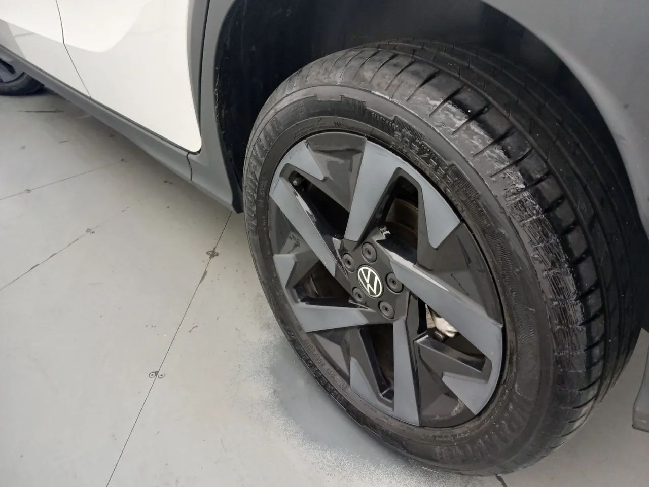 Volkswagen Tera High 1.0 170 TSI Flex 12V 5p Aut, foto 12 de 18