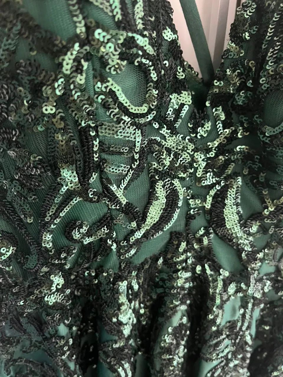 Vestido de formatura verde esmeralda  - Foto 2