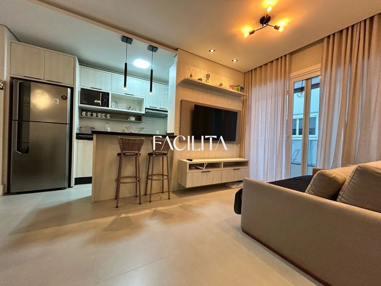 Apartamento de 2 quartos no bairro Ribeirão da Ilha, Florianópolis.