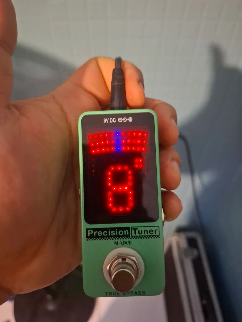 Pedal Afinador M-Vave. Precision tuner.