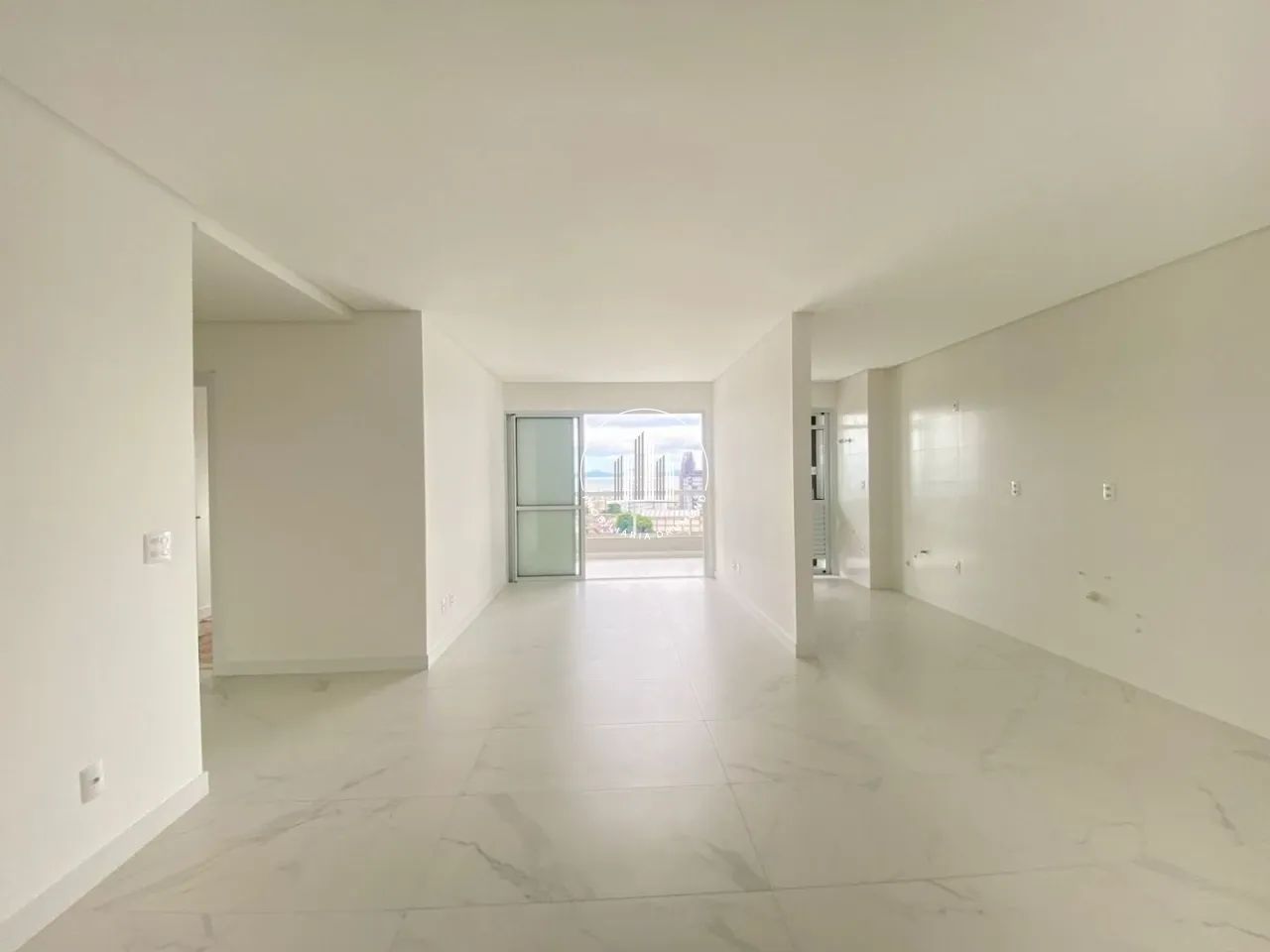 Apartamento 3 Quartos com 2 Suítes e 96m² - Canto - Foto 2
