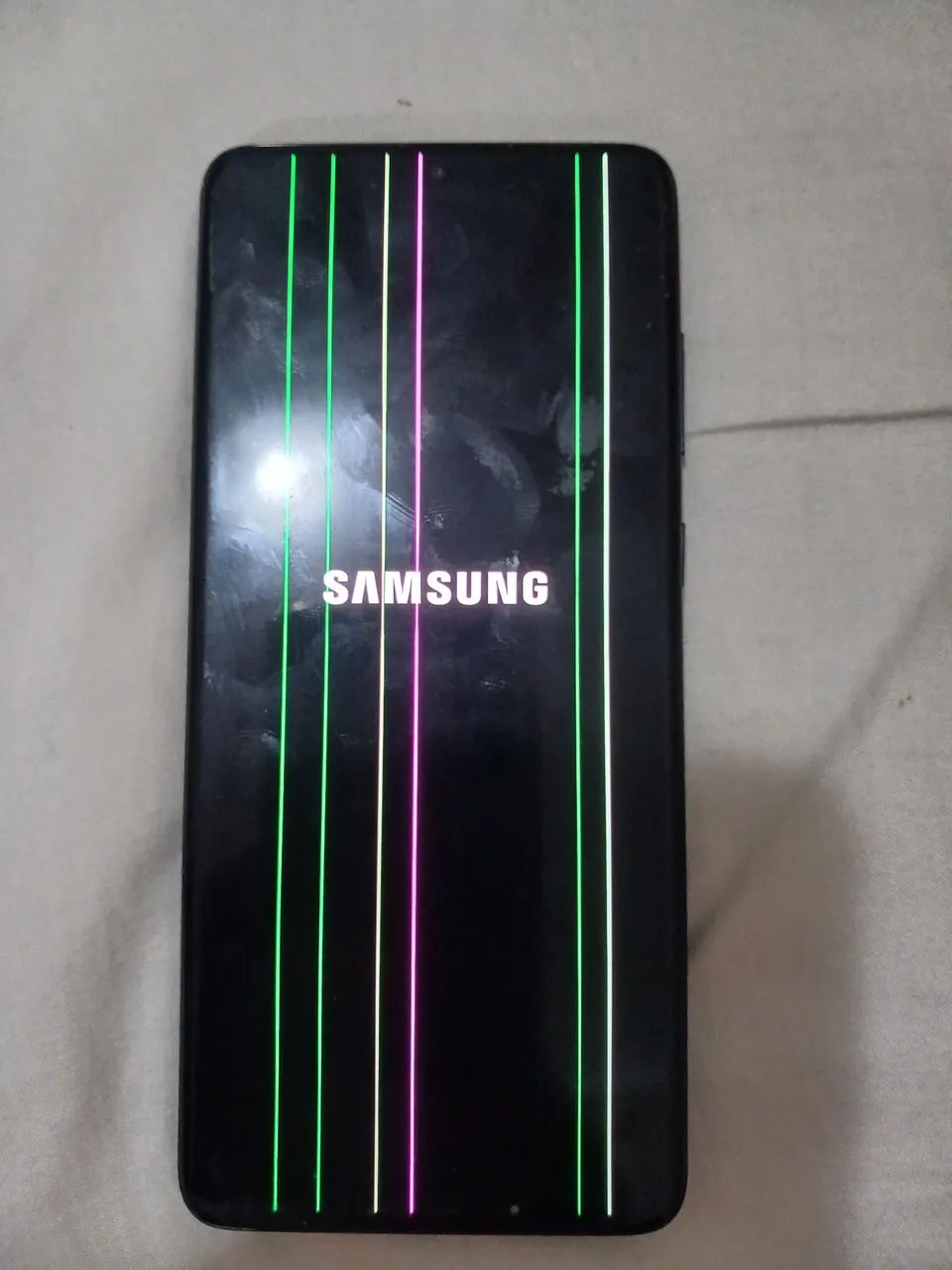 Celular Galaxy S20 Plus 128GB - Excelente estado! - Foto 4