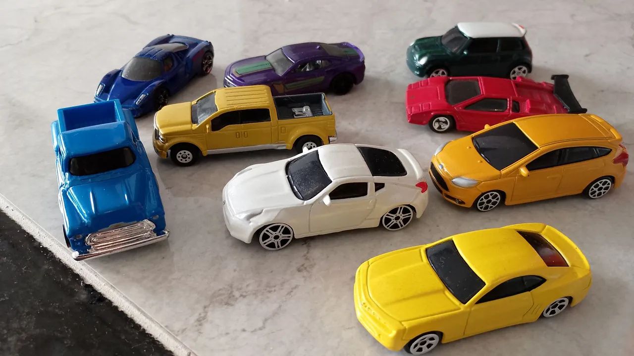 23 miniaturas diversas - Foto 4