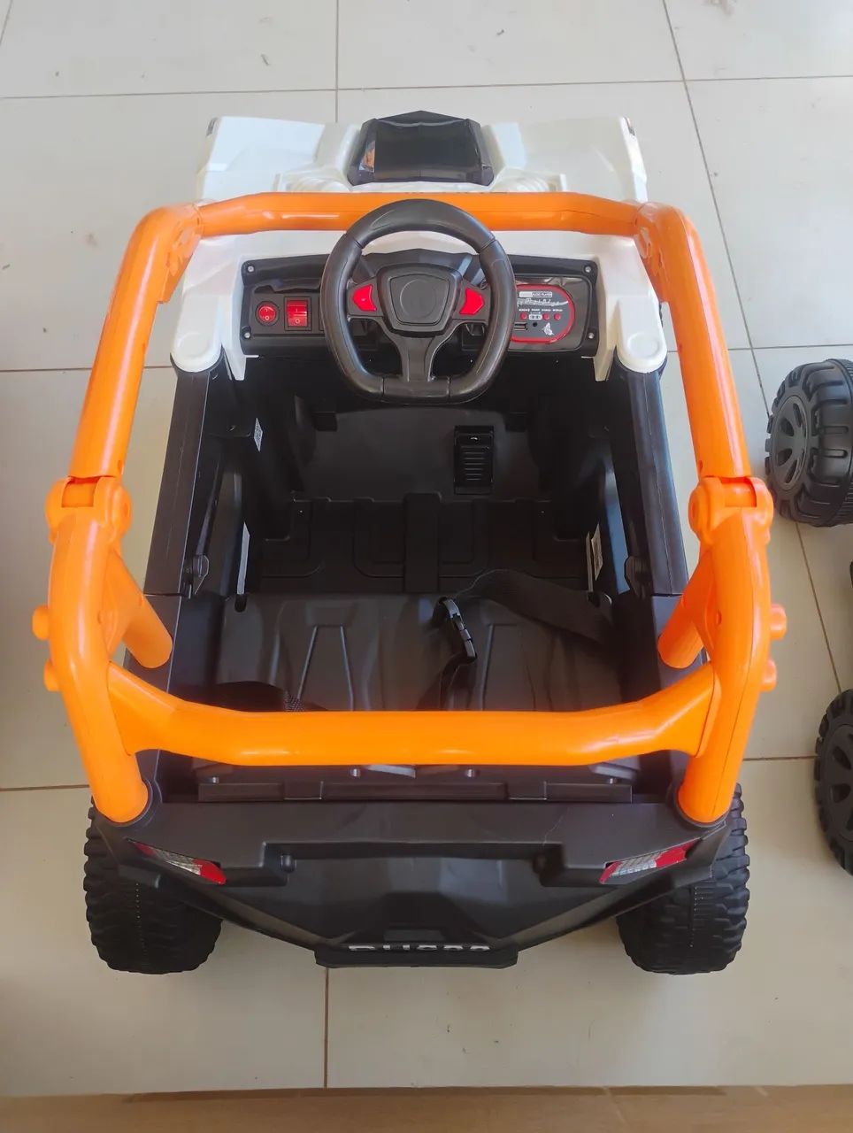Carrinho elétrico infantil com controle  - Foto 3