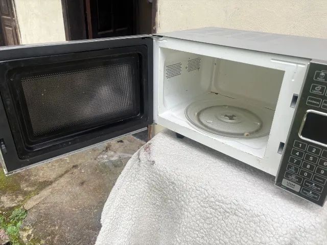 Microondas Philco 27 LITROS. 220VTS - Foto 3