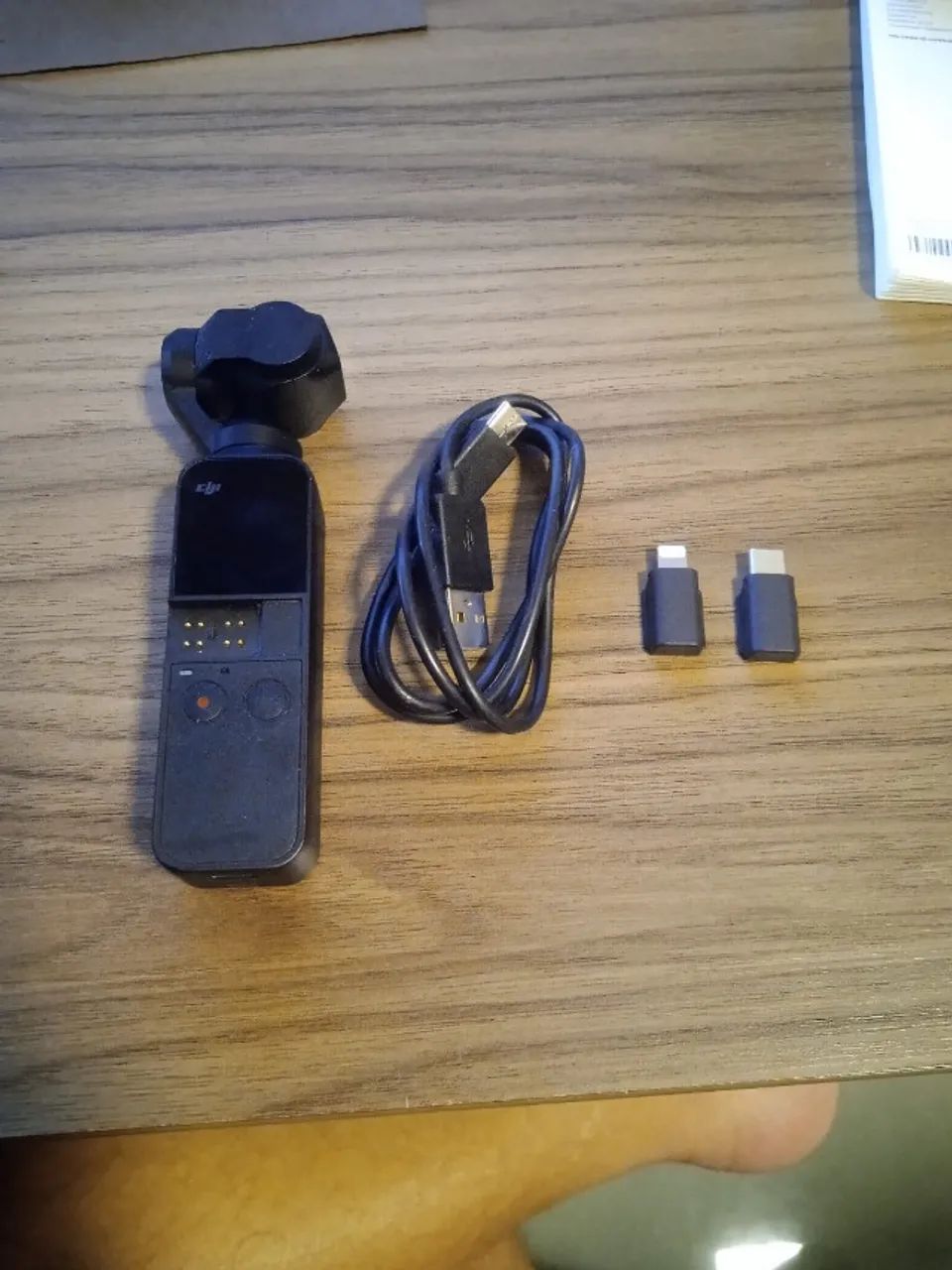 DJI Osmo Pocket de primeira geração com bastão extensor DJI Osmo