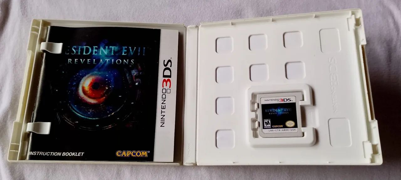 Resident evil revelations 3ds - Foto 2