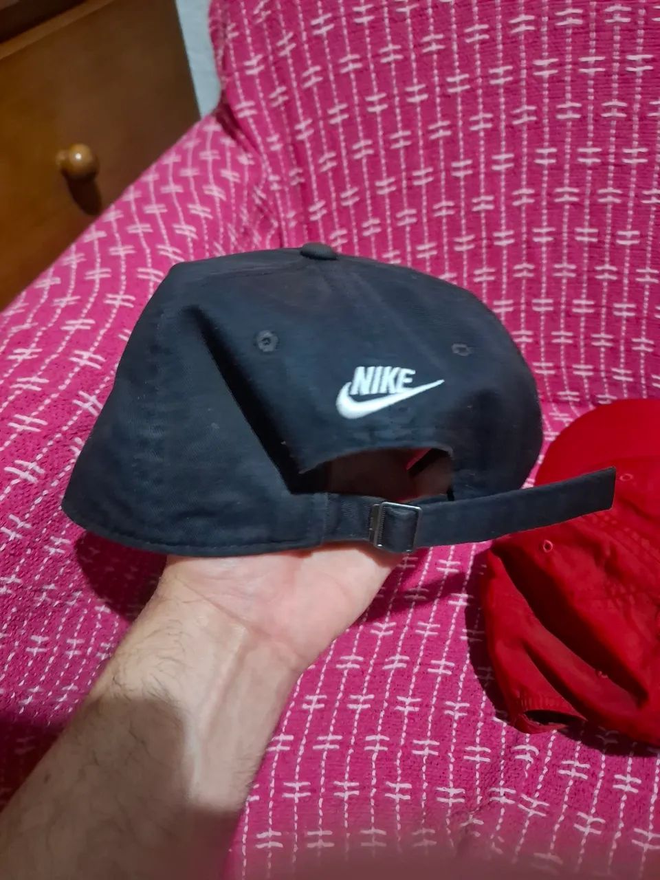 Dois bonés Nike um zero , o outro bem conservado.  - Foto 5