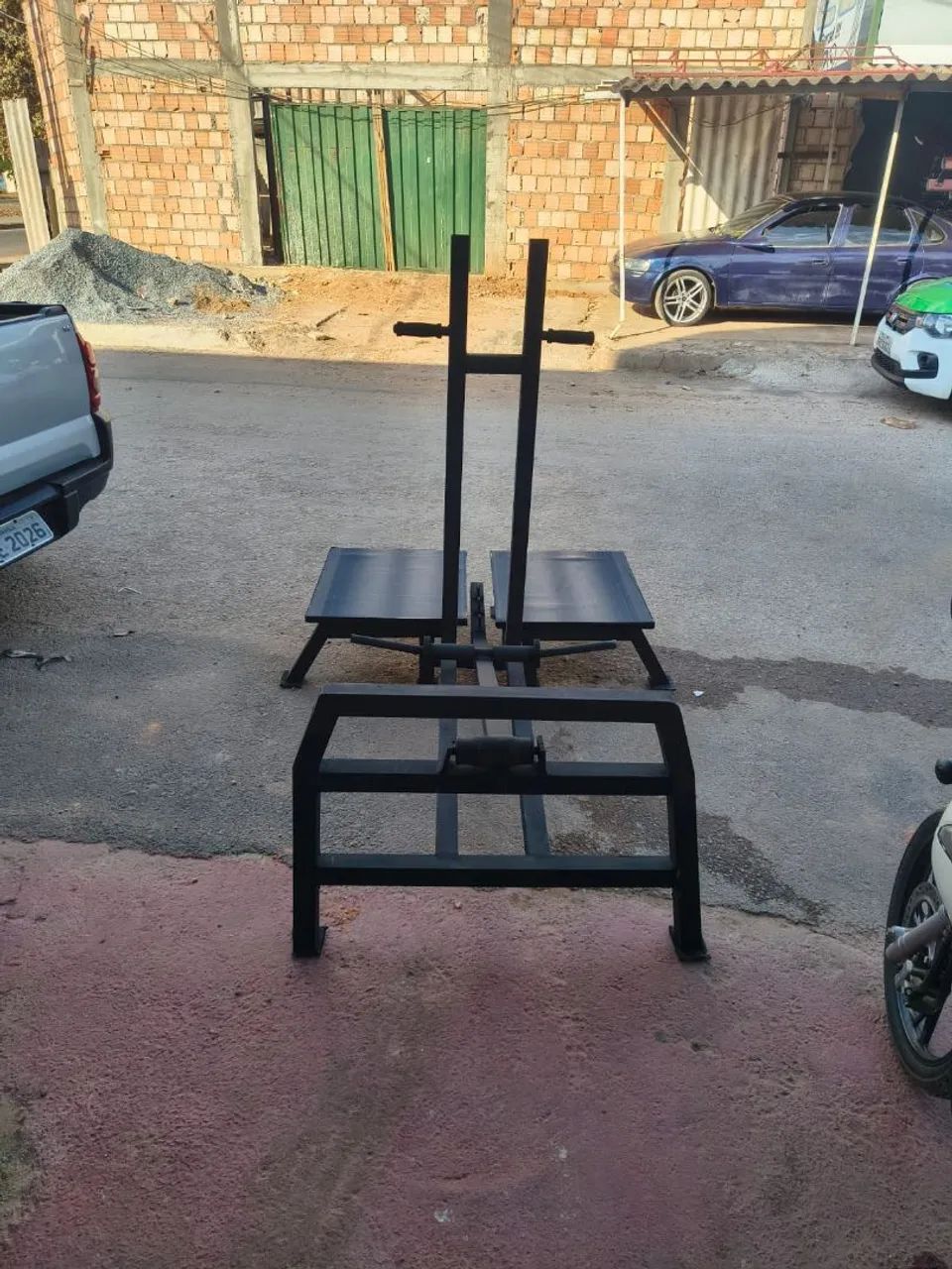Maquina agachamento sumo - Foto 2