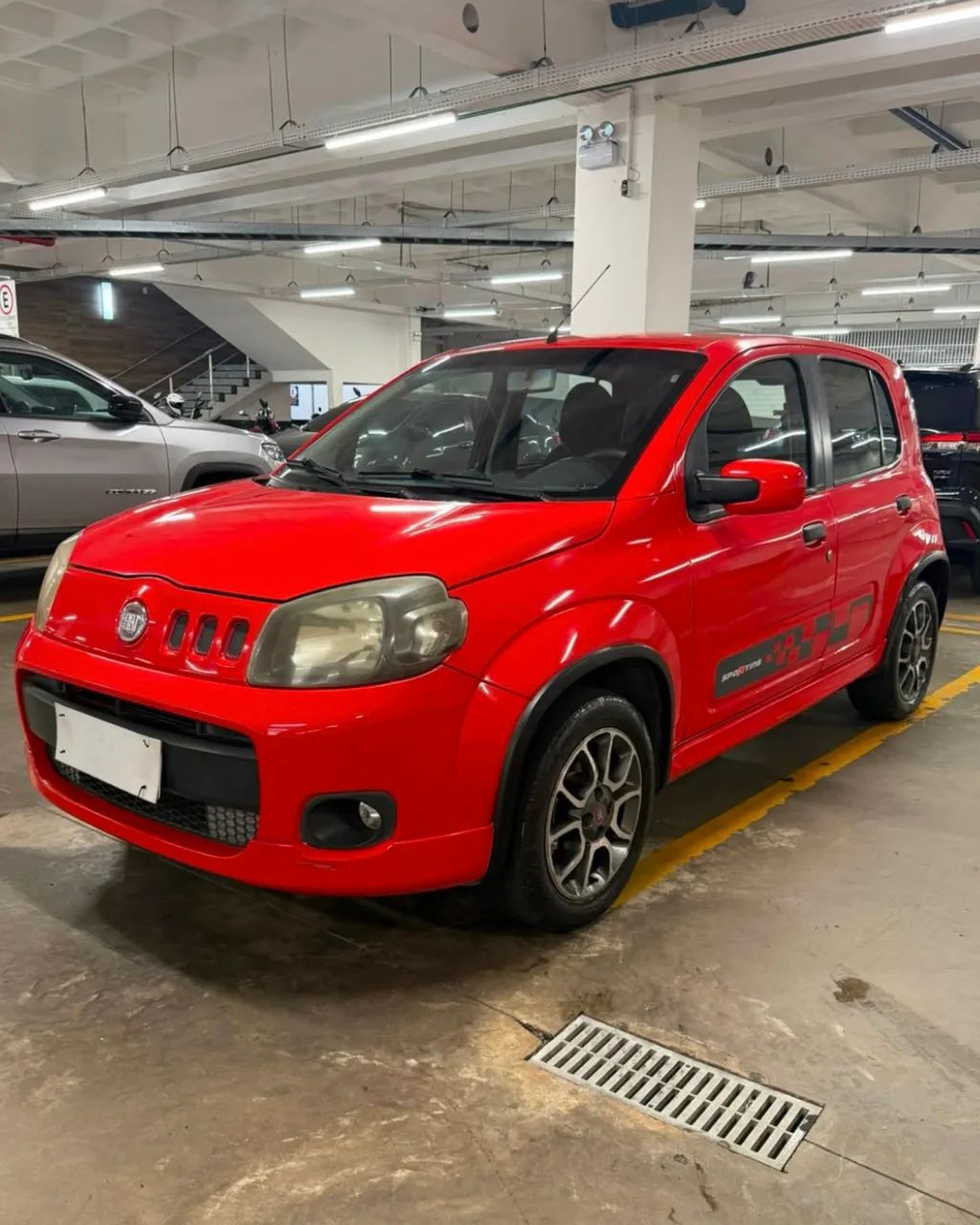 Fiat Uno Sporting 1.4 EVO Fire Flex 8V 4P 2012 - Foto 3