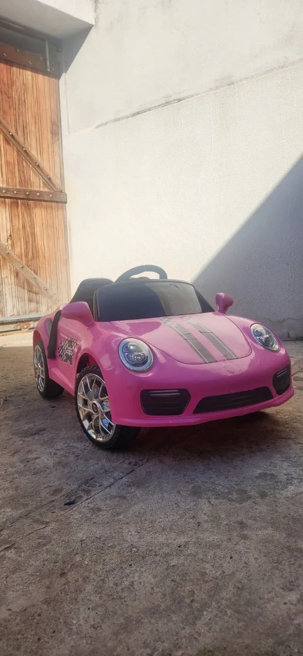 Carrinho infantil estilo Porsche