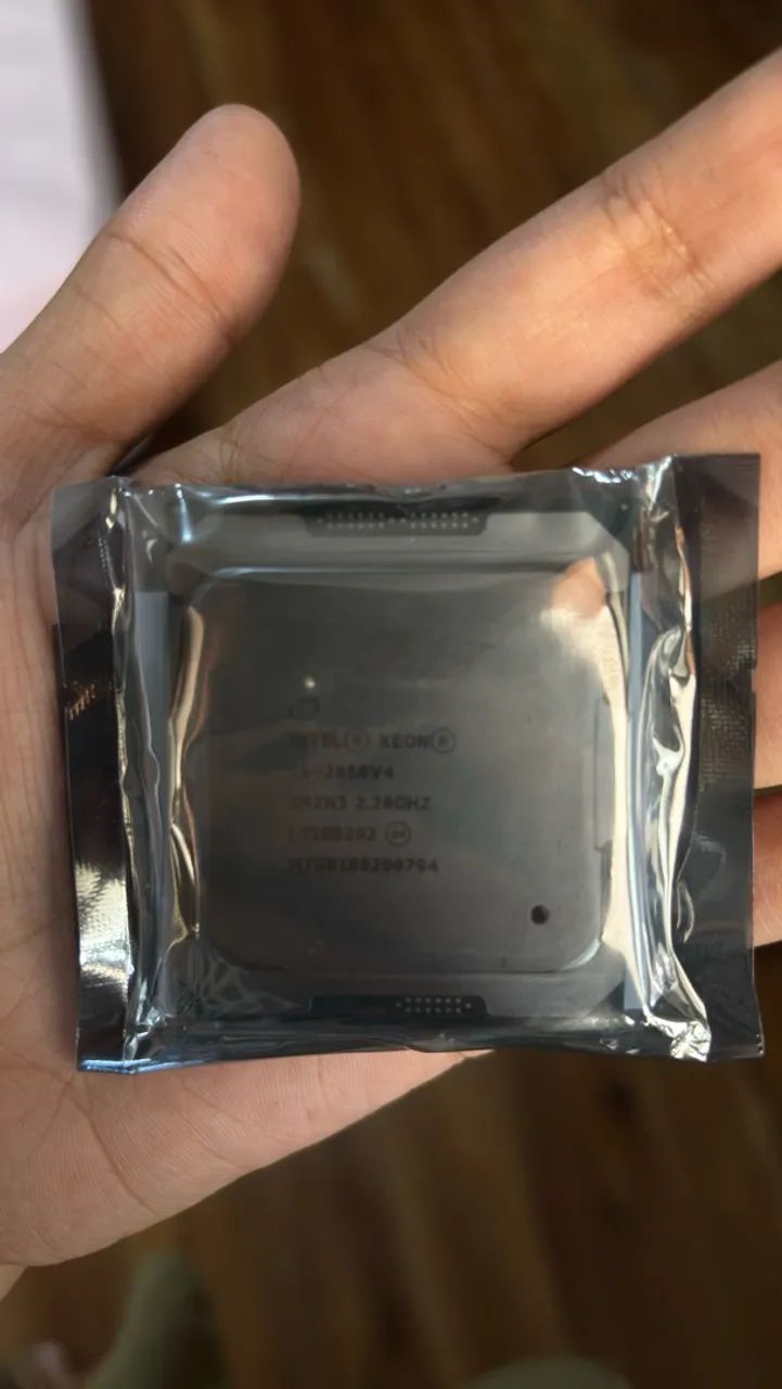 Intel Xeon E5-2650 v4
