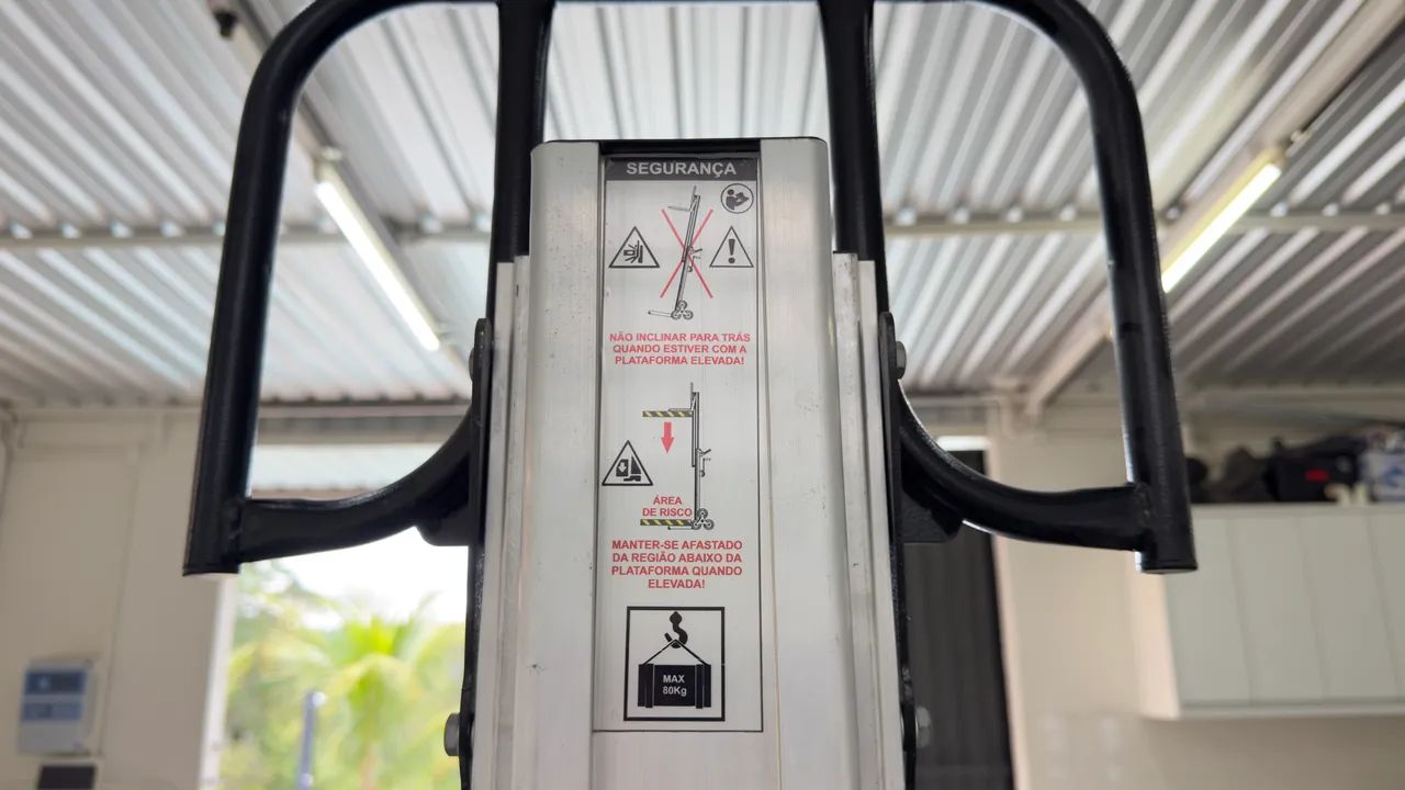 Carrinho Transportador com Elevação de Carga UpCargo - Foto 4
