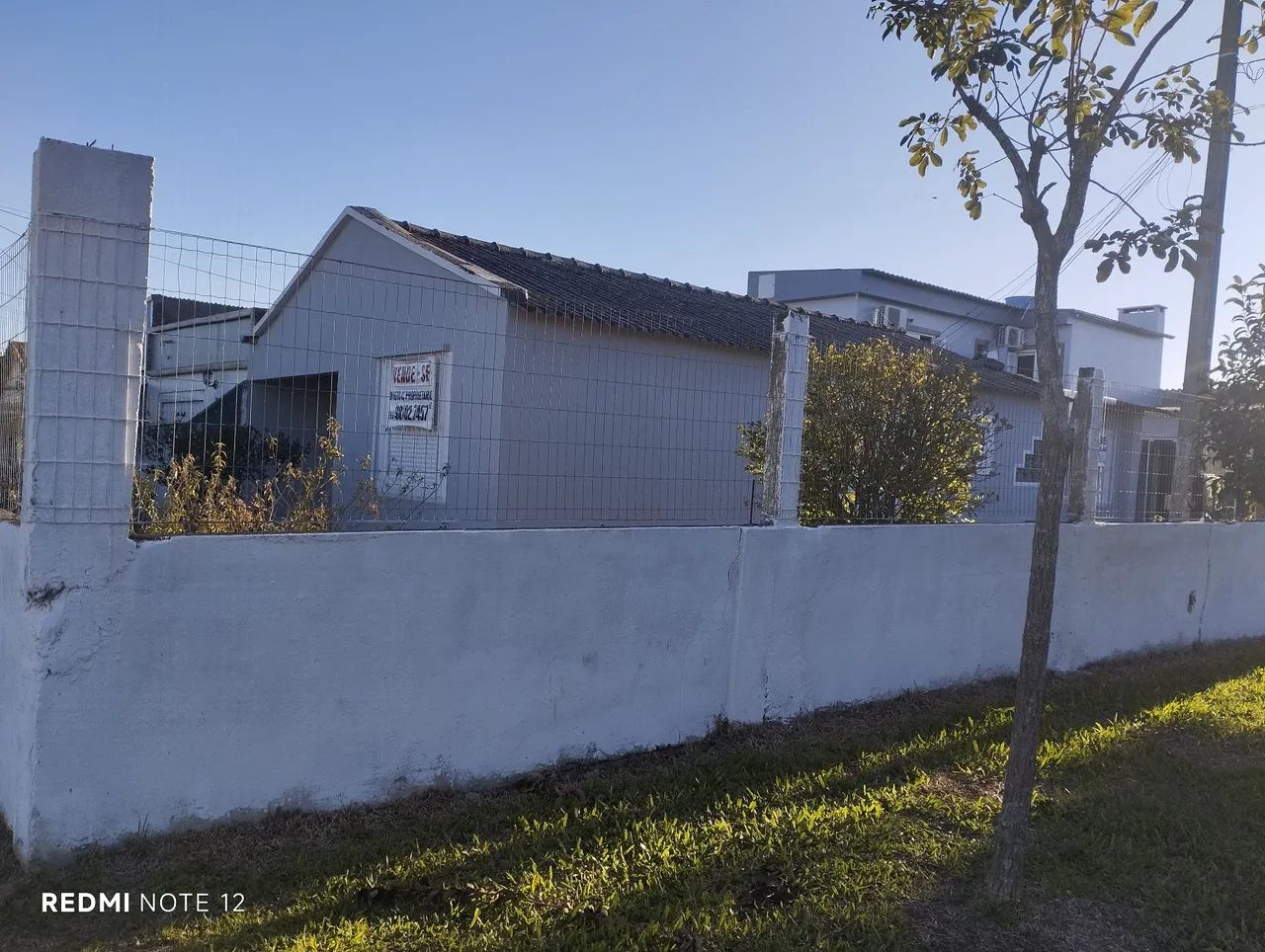 Vendo casa, ótima localização. - Foto 5