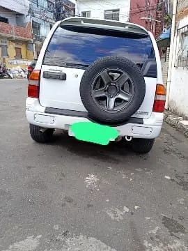 Suzuki Grand Vitara 2000