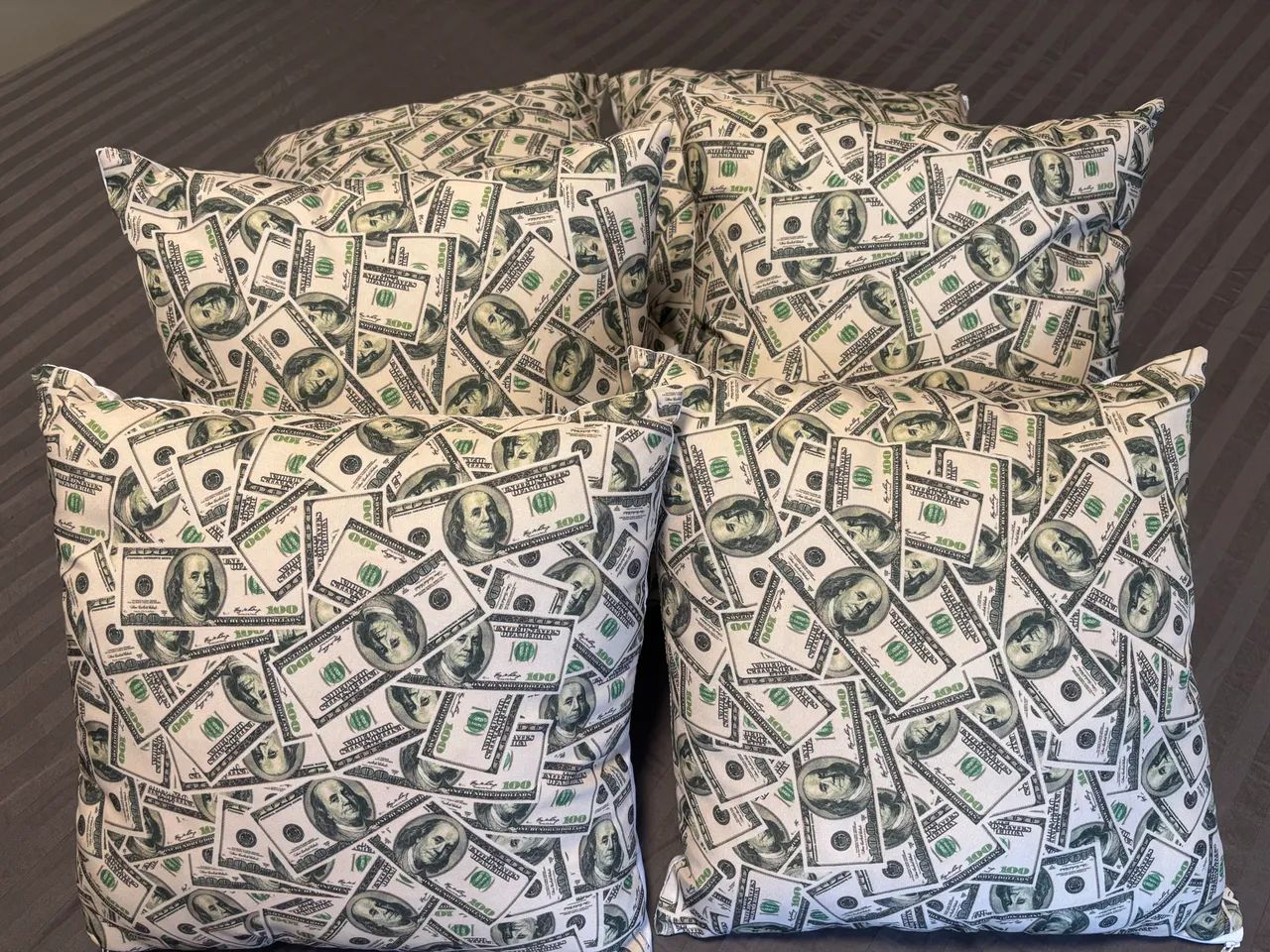 Kit 6 Almofadas 30x30 Capa Dólar e Enchimento