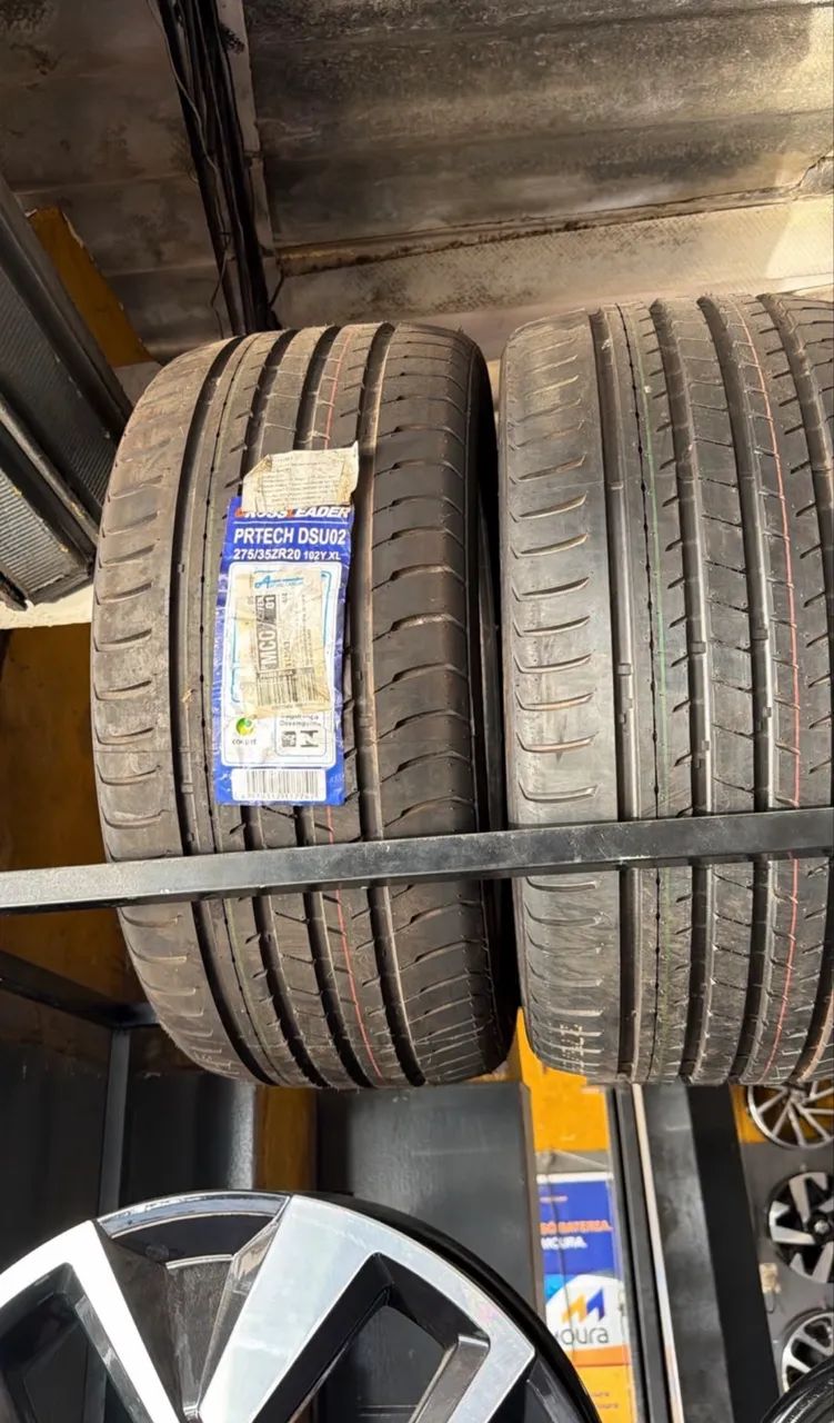 Par de Pneus 275/35 R20 (ideal para perfil traseiro)