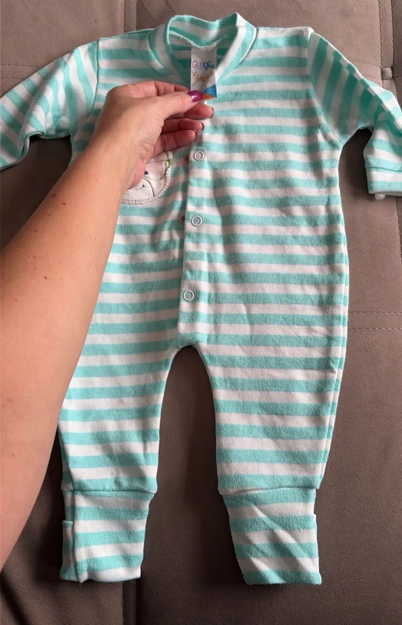Kit com 2 body e macacão 3 mesee  - Foto 4