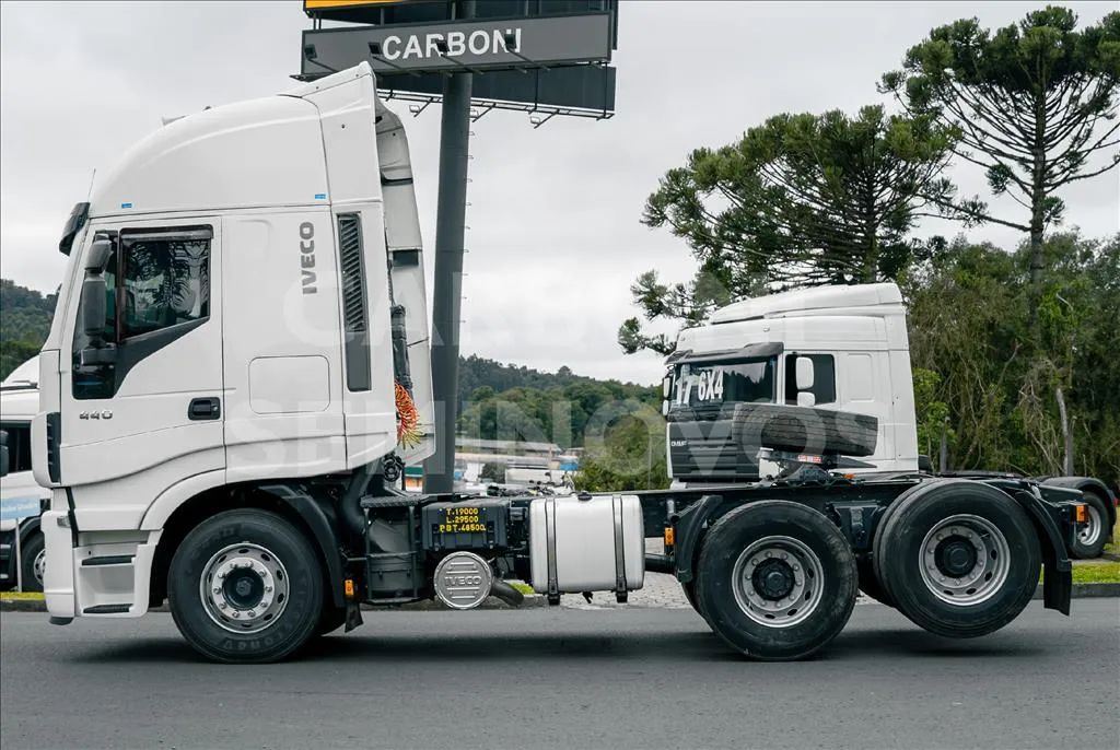 IVECO HI WAY 600S44T 6X2, ANO 2018 - Foto 7