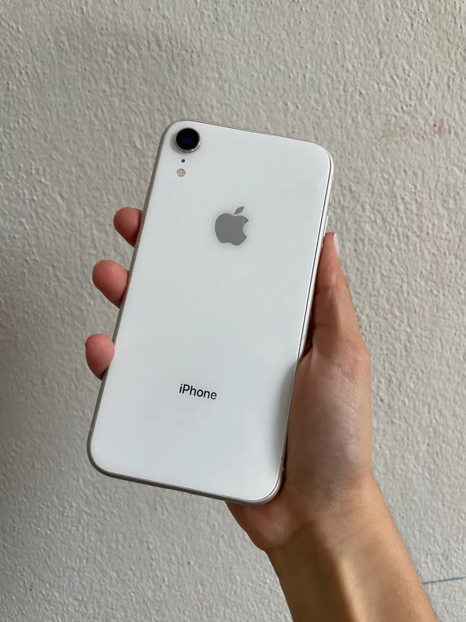 Vende-se IPhone XR 128g seminovo - Foto 2