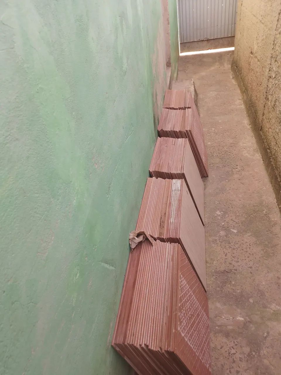 PISO435689779028961281