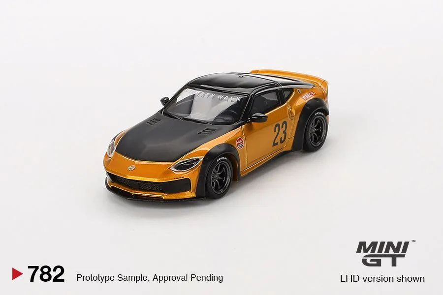 Mini GT Nissan Z Gold Liberty Walk 1/64 - Hobbies e coleções