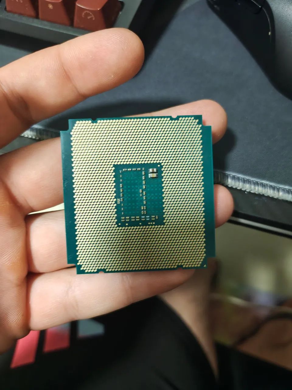 Xeon E5-2699 V3 18 núcleos 3,6ghz - Foto 2